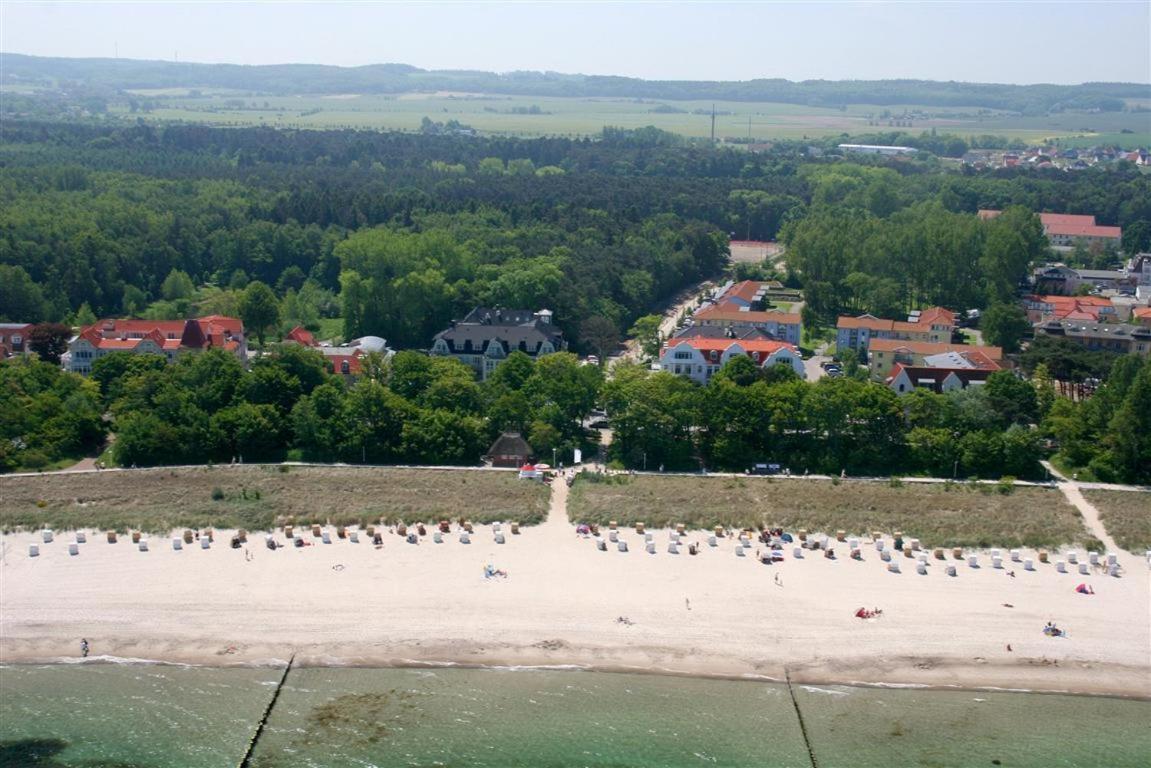 Am Weststrand Aparthotel Kuehlungsborn Exterior foto