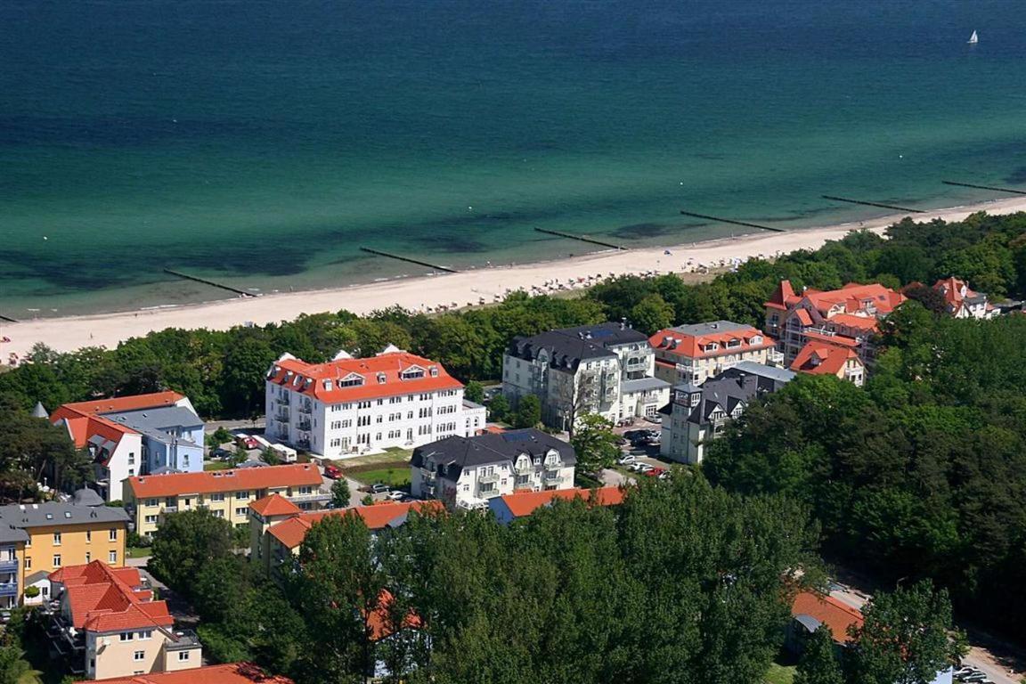 Am Weststrand Aparthotel Kuehlungsborn Exterior foto