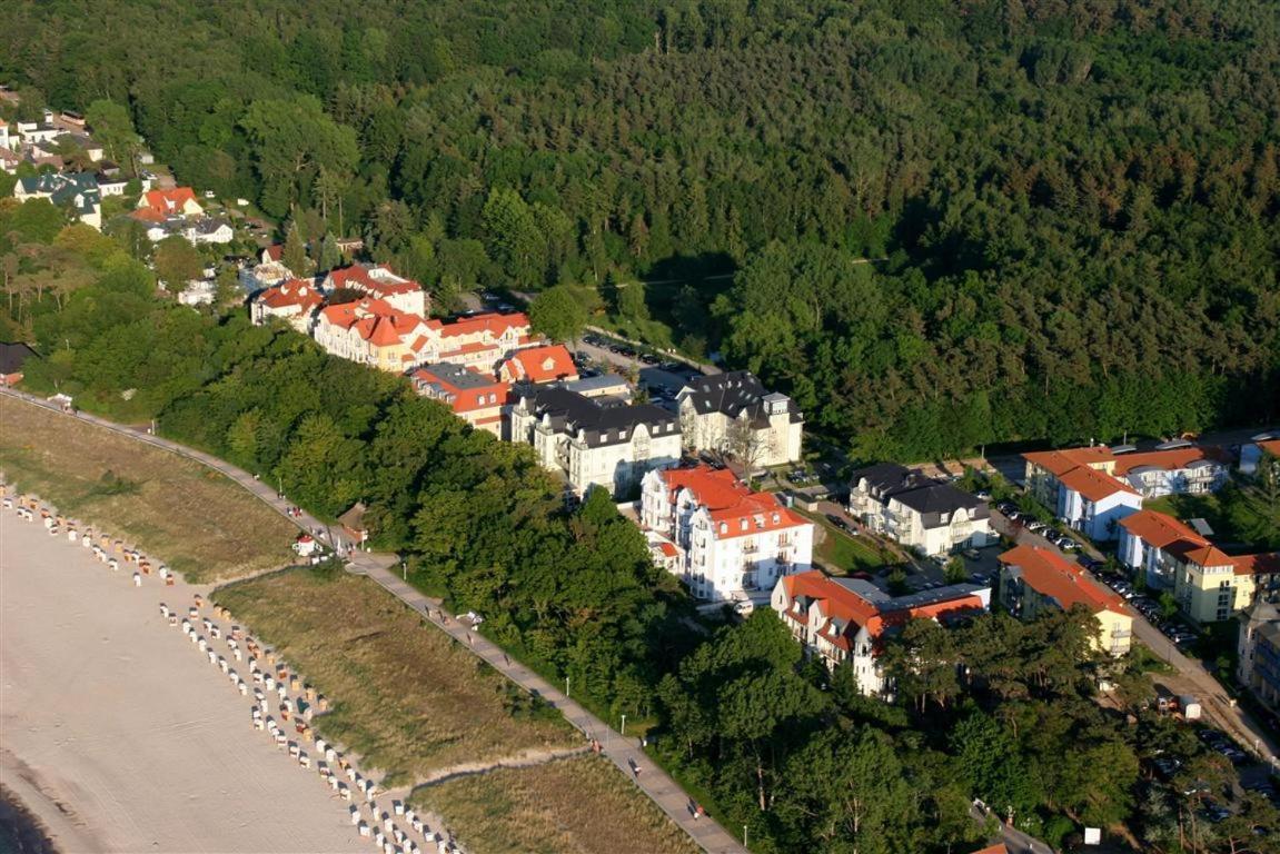 Am Weststrand Aparthotel Kuehlungsborn Exterior foto