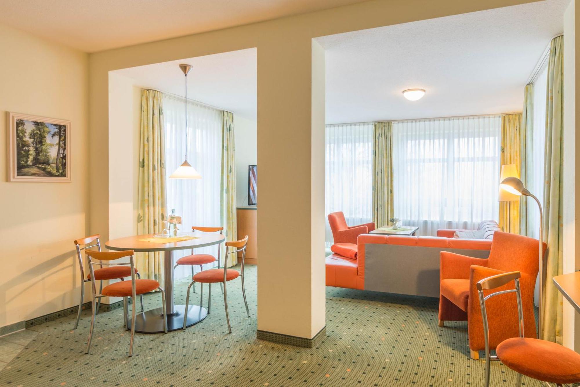 Am Weststrand Aparthotel Kuehlungsborn Exterior foto