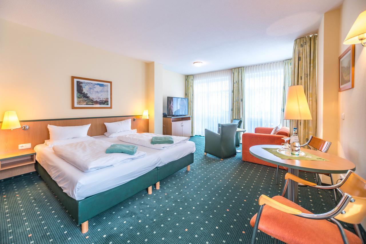Am Weststrand Aparthotel Kuehlungsborn Exterior foto
