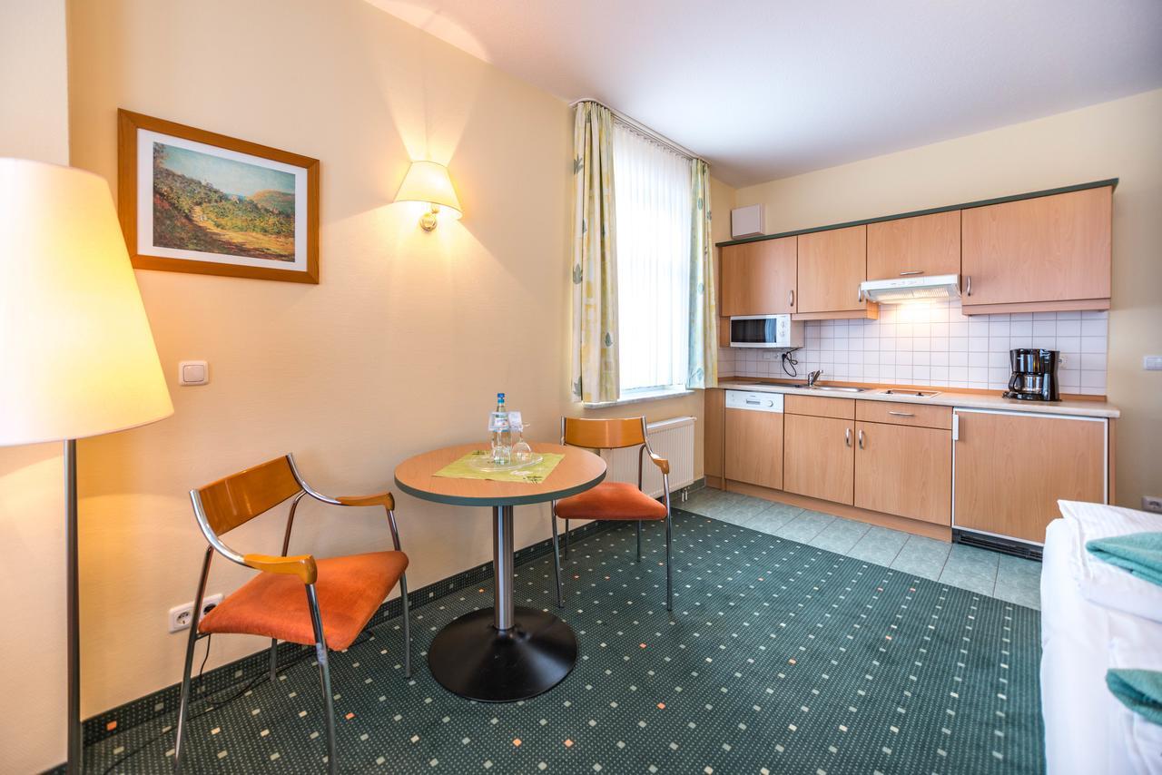 Am Weststrand Aparthotel Kuehlungsborn Exterior foto